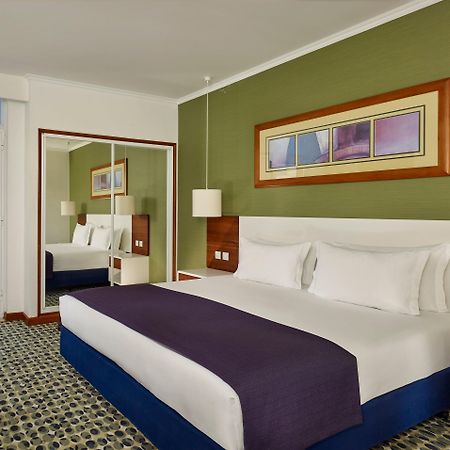 Holiday Inn Algarve - Armacao De Pera, An Ihg Hotel Luaran gambar
