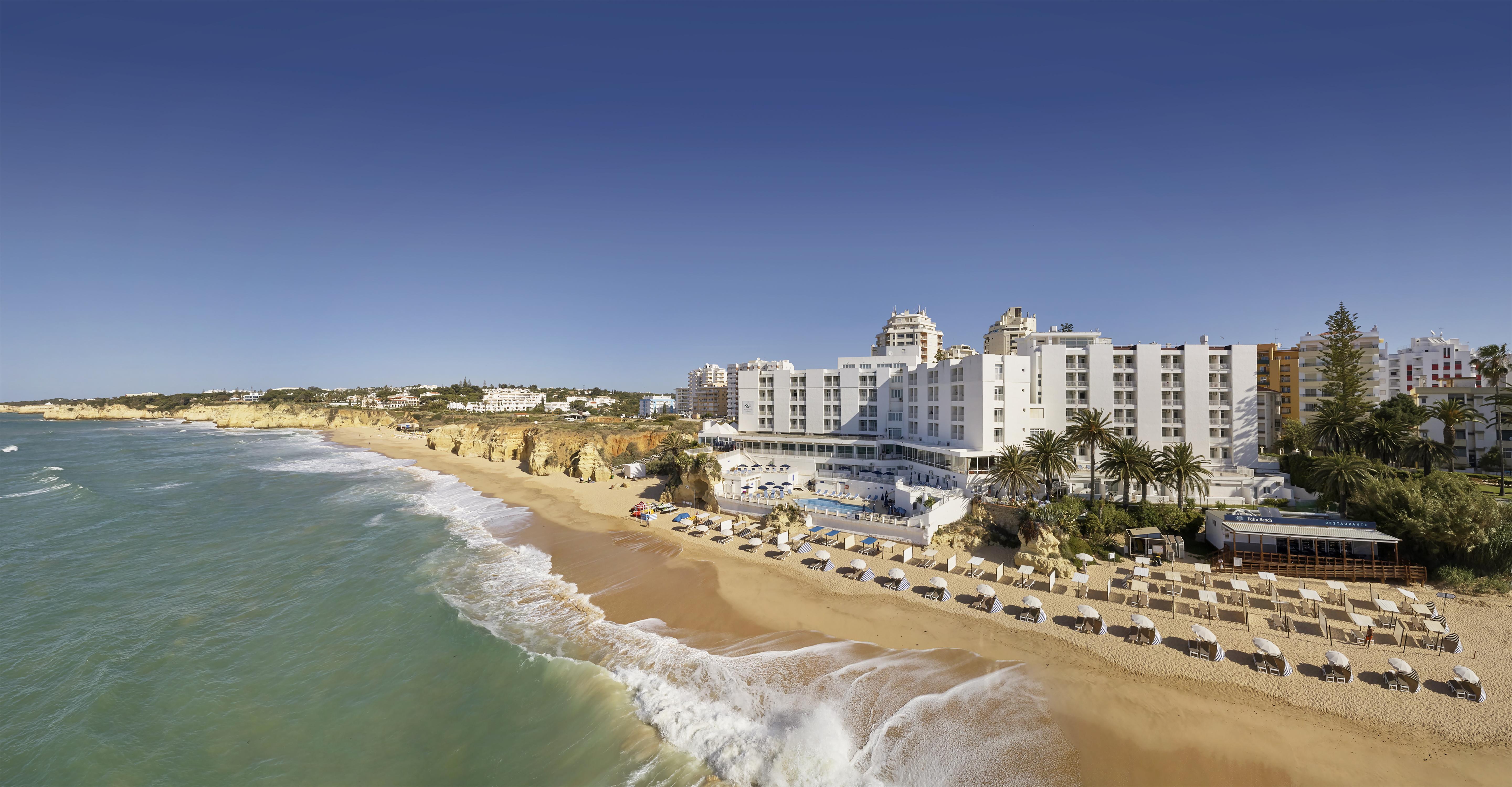 Holiday Inn Algarve - Armacao De Pera, An Ihg Hotel Luaran gambar
