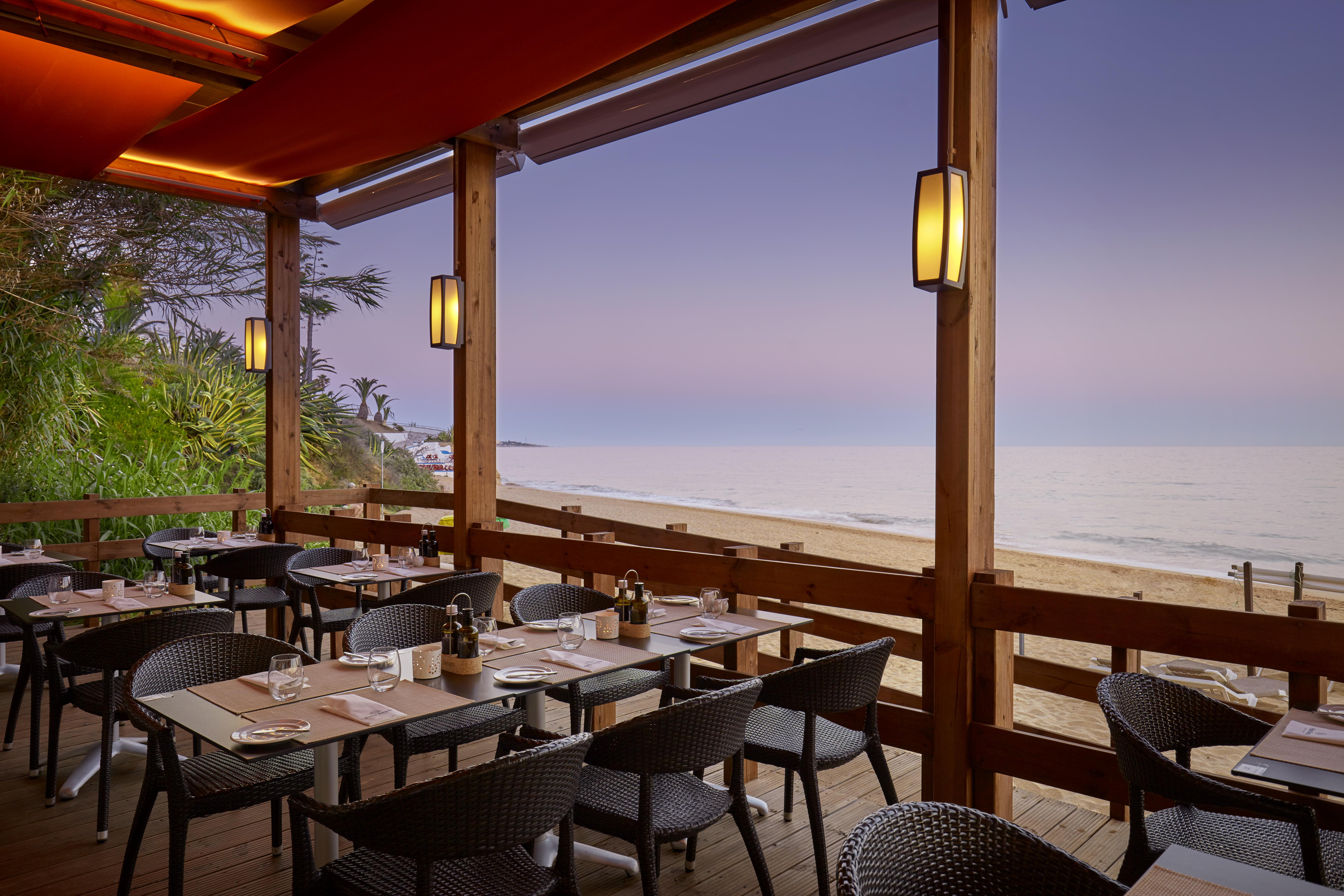 Holiday Inn Algarve - Armacao De Pera, An Ihg Hotel Luaran gambar