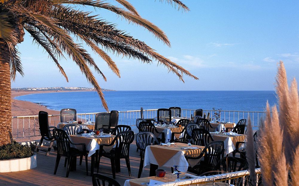 Holiday Inn Algarve - Armacao De Pera, An Ihg Hotel Luaran gambar