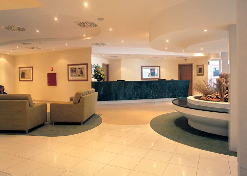 Holiday Inn Algarve - Armacao De Pera, An Ihg Hotel Luaran gambar